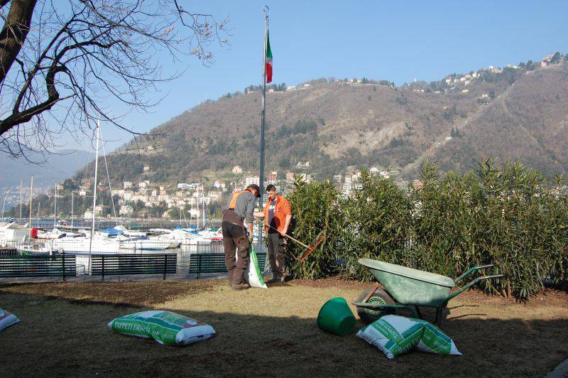 lavori passeggiata amici di como