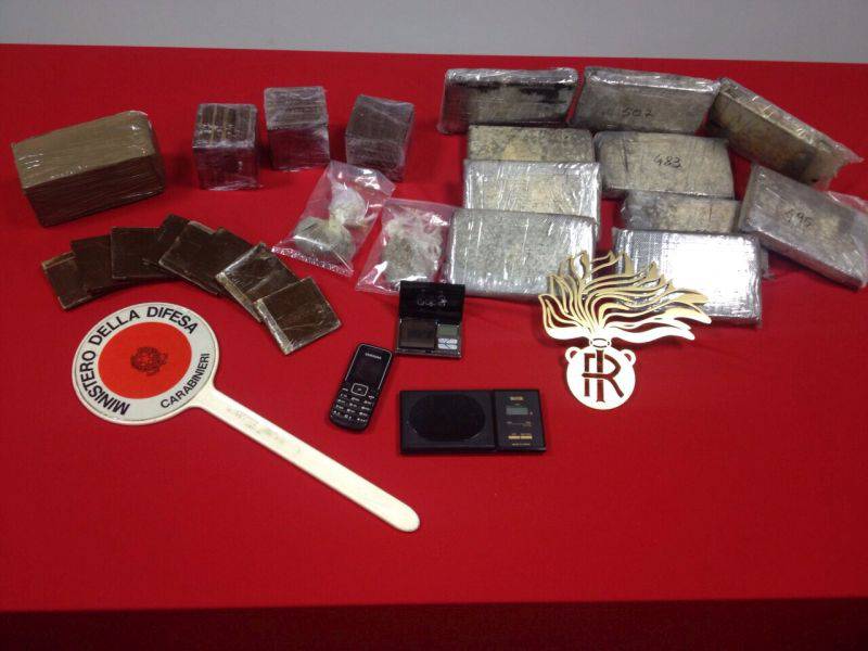 hashish sequestrato carabinieri