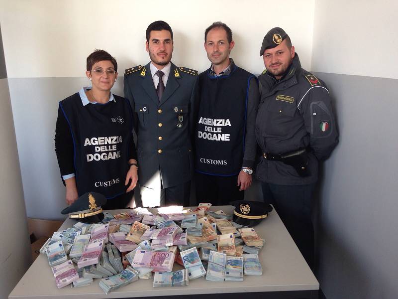 brogeda soldi sequestrati a turco