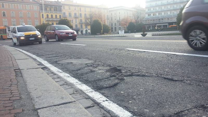 auto strade di como per lo smog