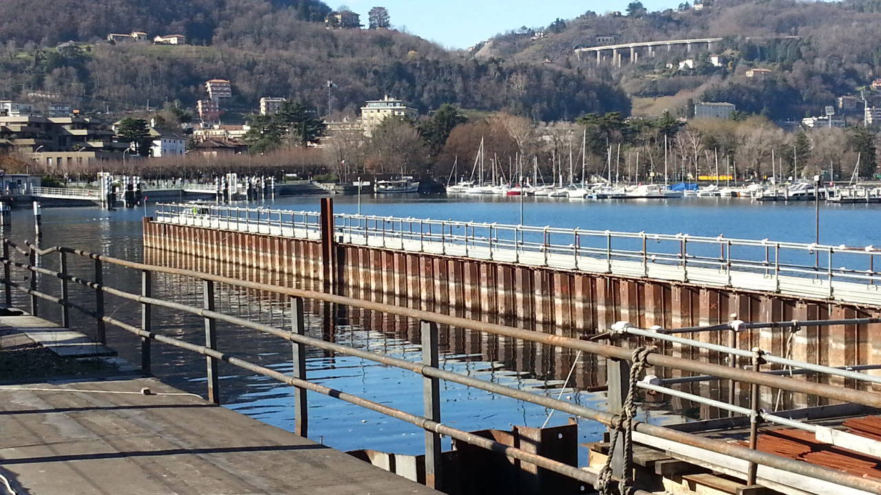 cantiere delle paratie como vista lago