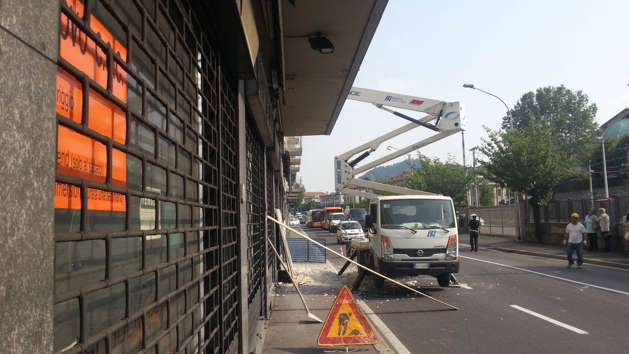 calcinacci in strada a como