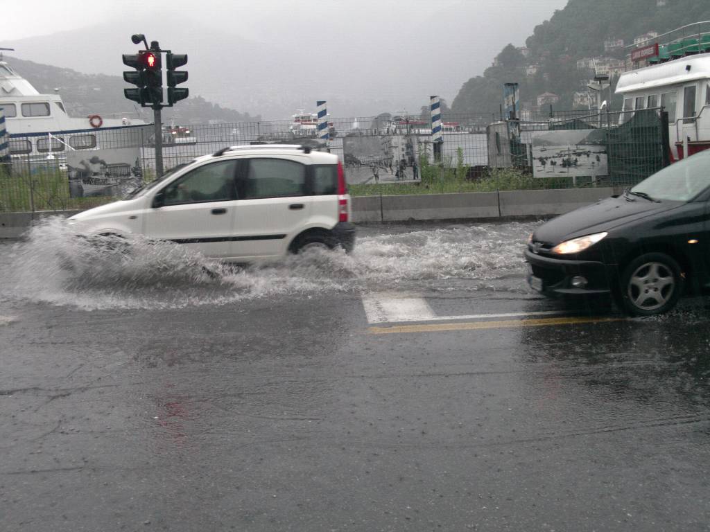 Diluvio su Como