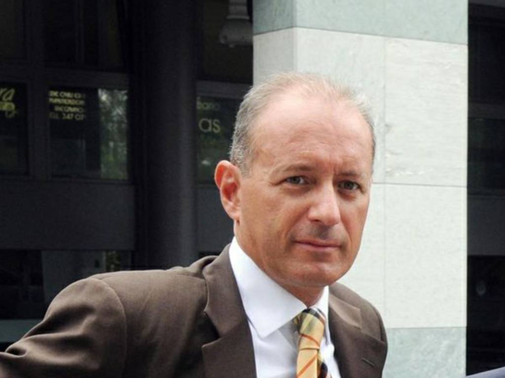 stefano bruni ex sindaco como