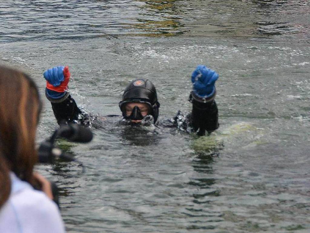 Danilo Bernasconi tenta il record di immersione nel lago