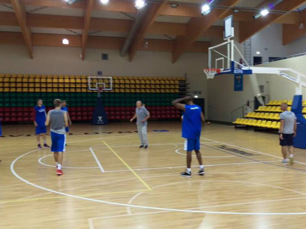 allenamento cantù a palanga lituania