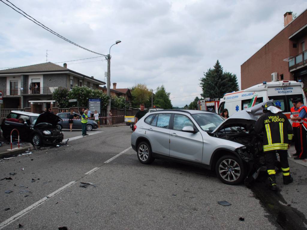 incidente turate incrocio,