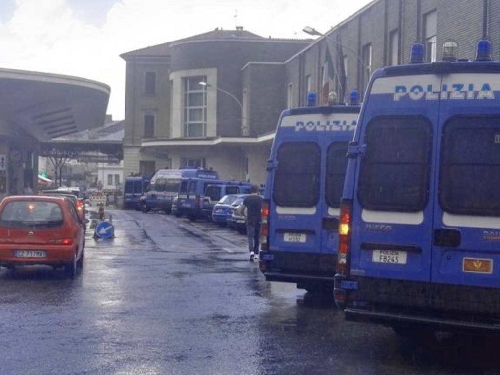 polizia in frontiera a chiasso