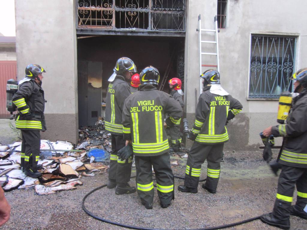 incendio pizzeria cirimido