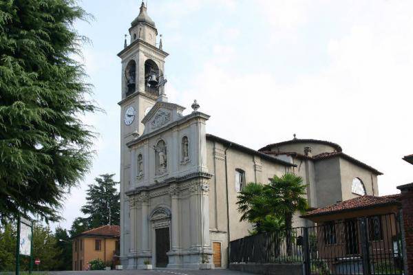 comune e chiesa san michele bregnano