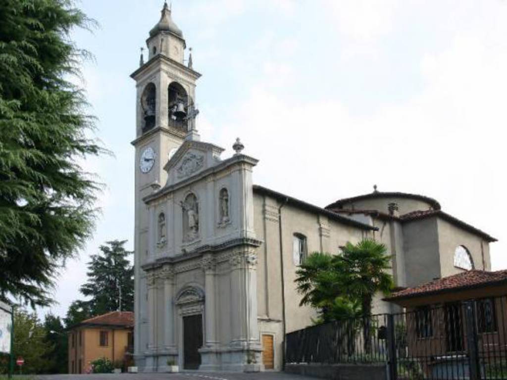 comune e chiesa san michele bregnano