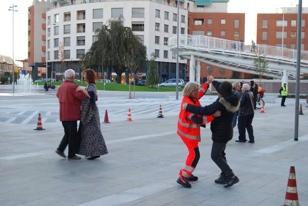 inaugurazione nuova piazza Fisac a camerlata