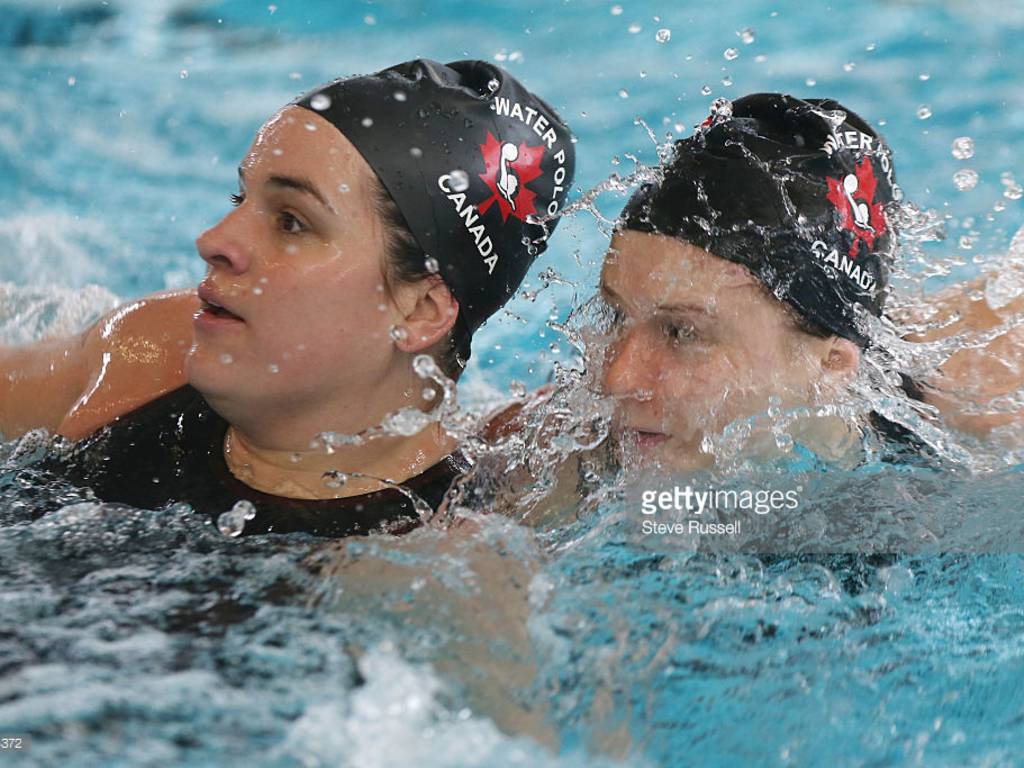 axelle crevier straniera comonuoto femminile