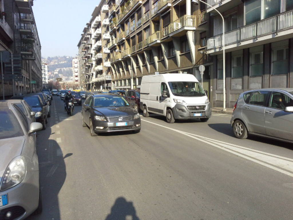 sole basso viale masia a como vigili