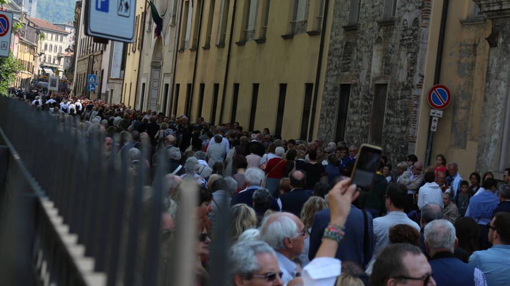 La processione del venerdi' santo a Como