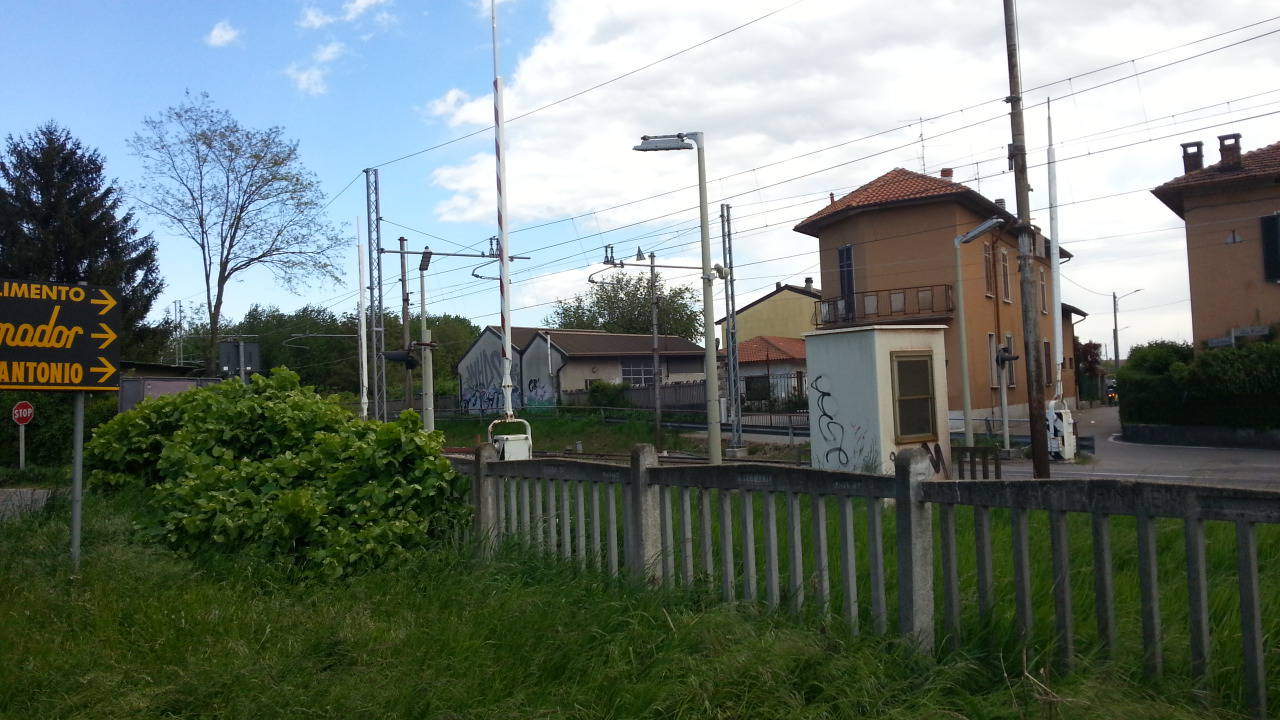 stazione caslino alo piano incidente ferroviario