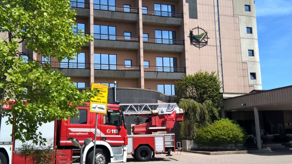 Incendio quadri elettrici Hotel Leonardo da Vinci Erba