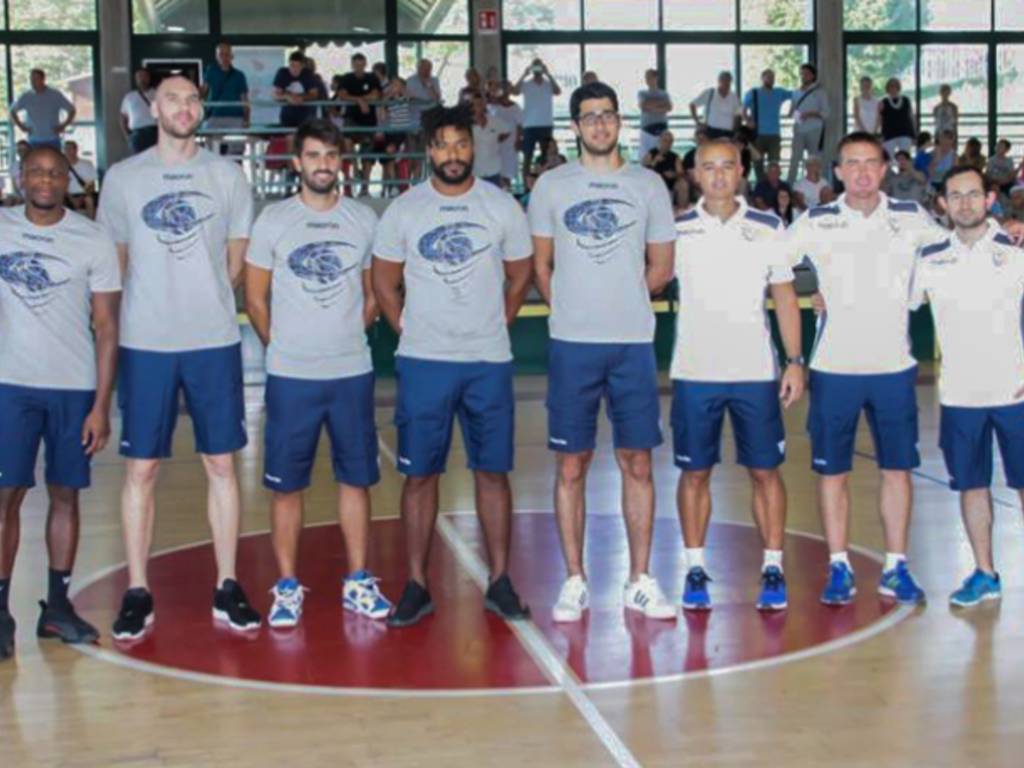 Il raduno della Pallacanestro Cantù a Vighizzolo