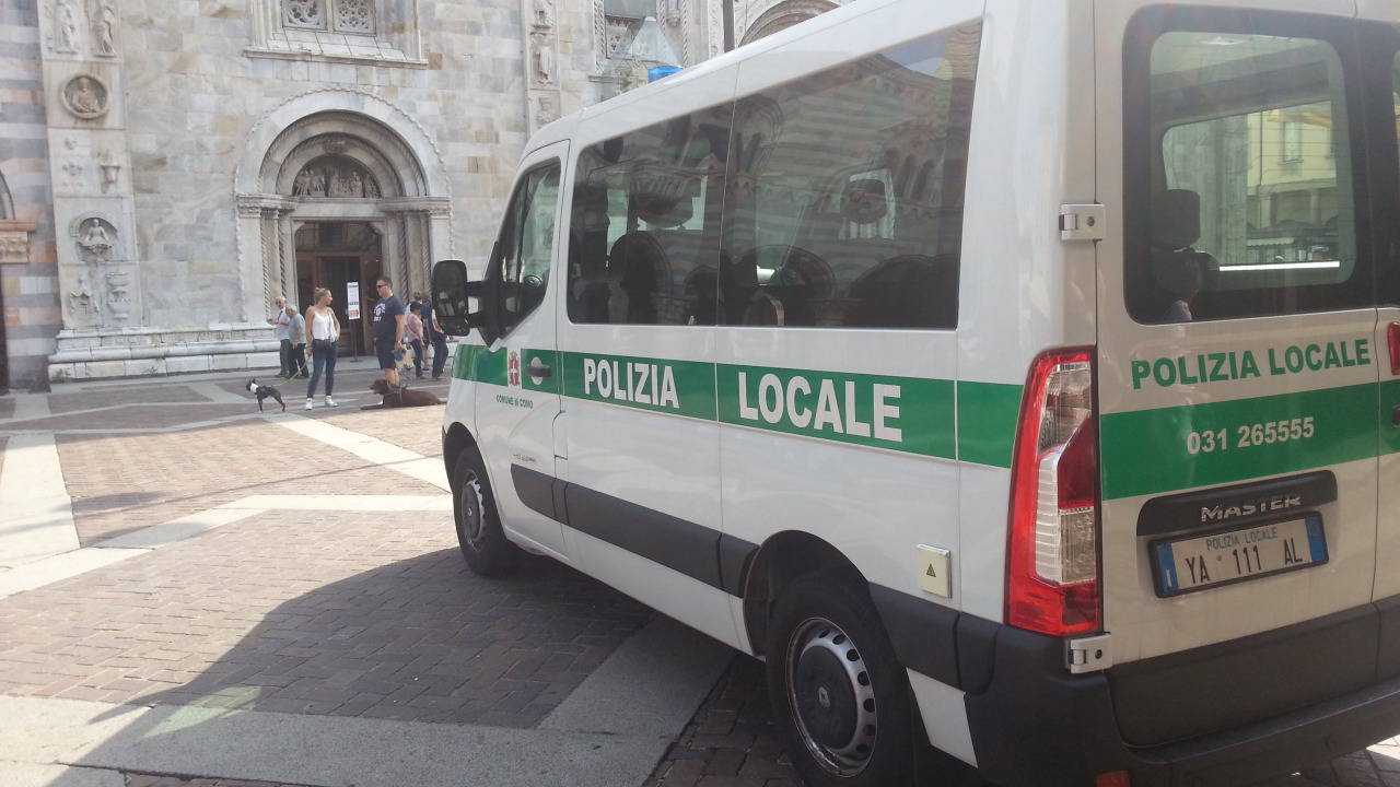 Mendicanti ed abusivi in centro Como: quanti sono !