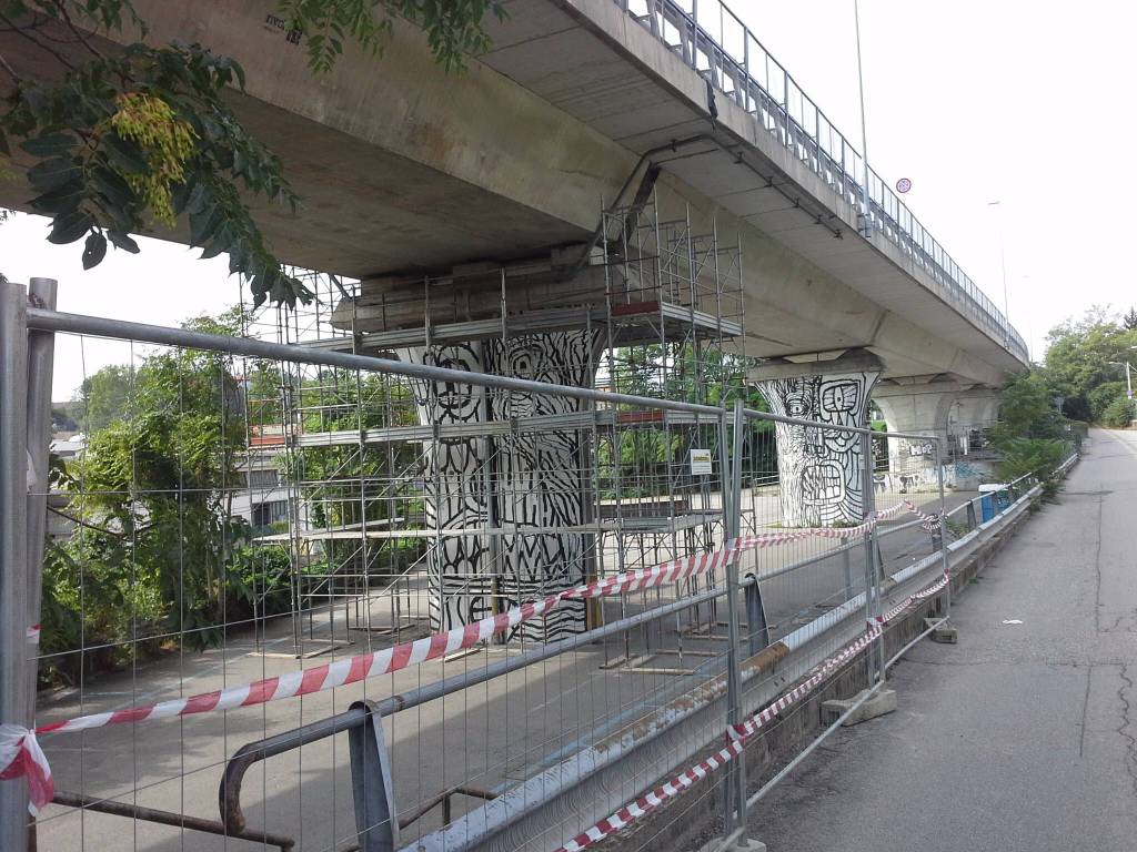 ponteggio sotto viadotto dei lavatoi a camerlata