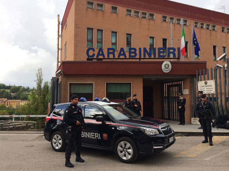 allerta terrorismo a como, arrivano le forze speciali carabinieri
