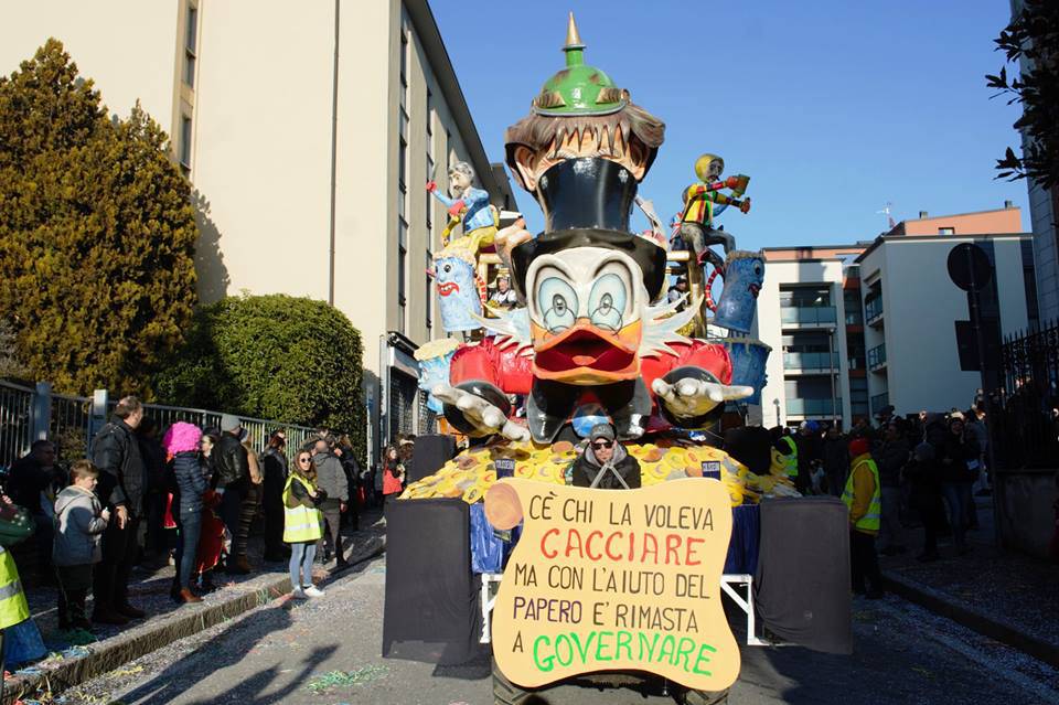 La prima sfilata del carnevale canturino 2018