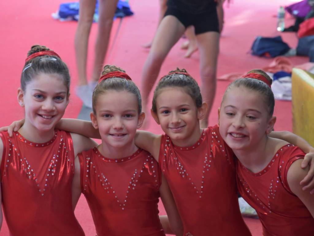 ragazze asd ginnica 96 di alzate gare provinciali