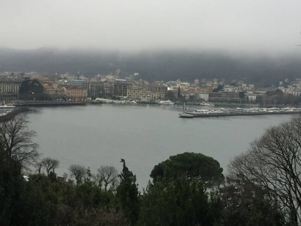 meteo e tempo incerto nuvole sul comasco oggi