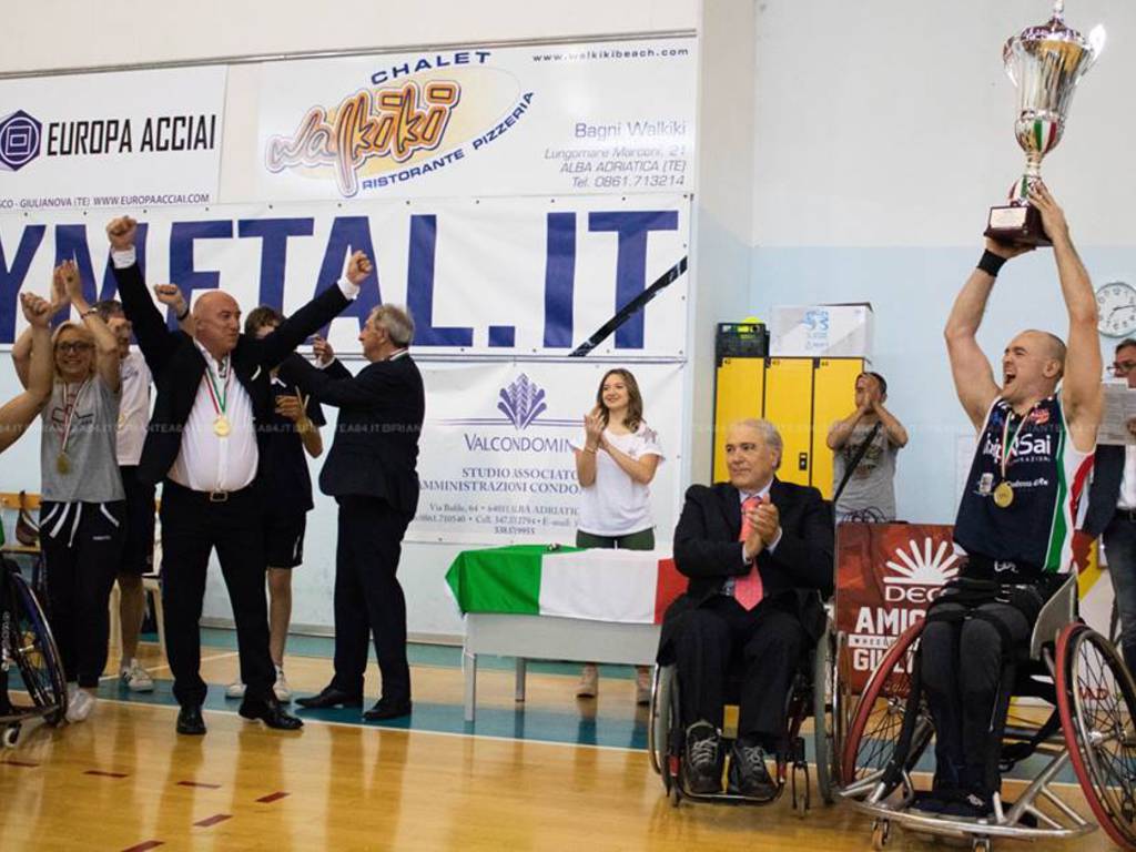 unipolsai vince scudetto basket carrozzina ad alba adriatica festa scudetto