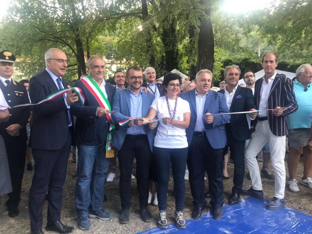 sant'abbondio 2018, cerimonia di inaugurazione taglio del nastro sindaco e rossotti