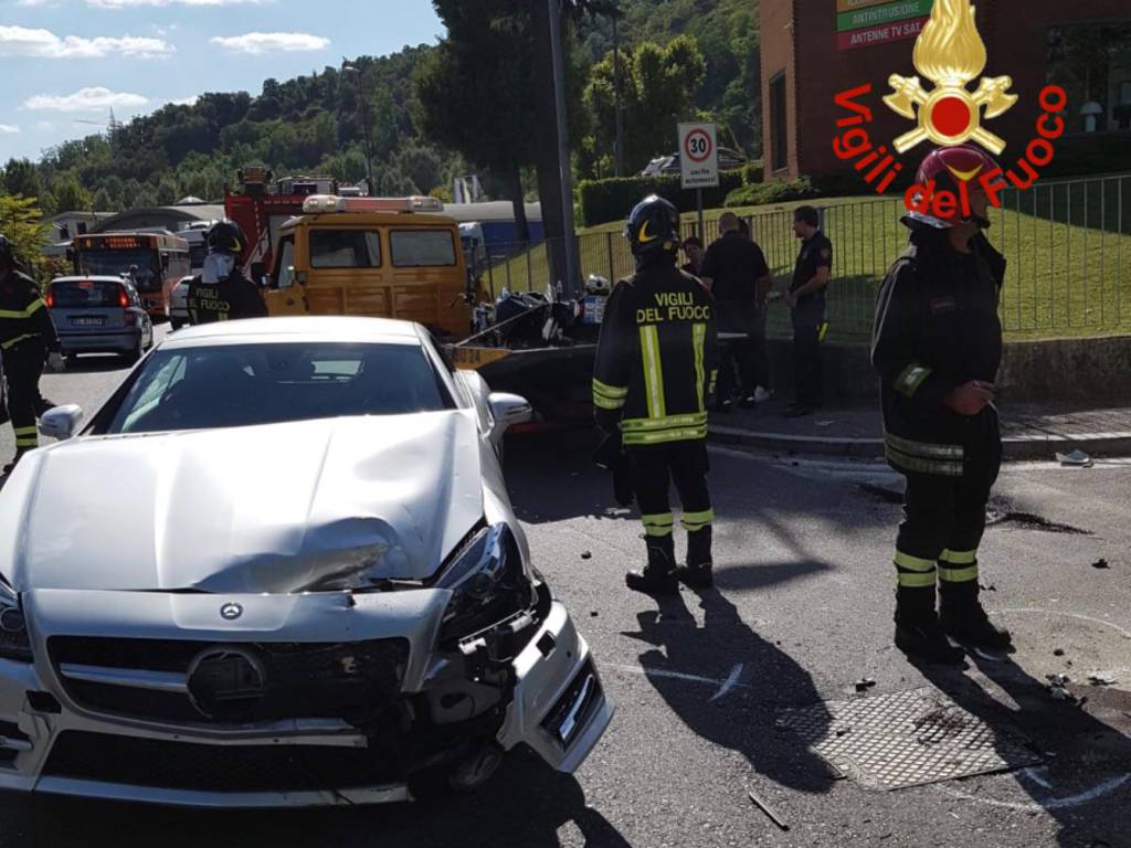 incidente a camerlata, auto contro moto