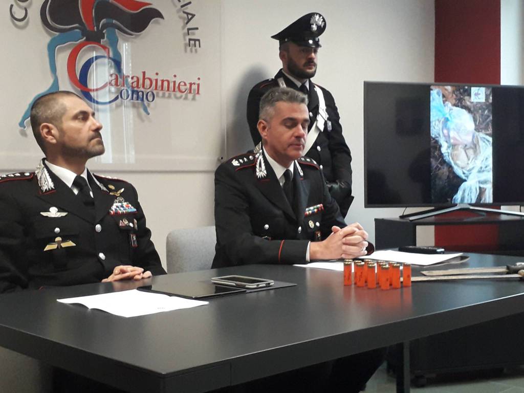 carabinieri arrestato spacciatori droga per delitto bosco locate varesino