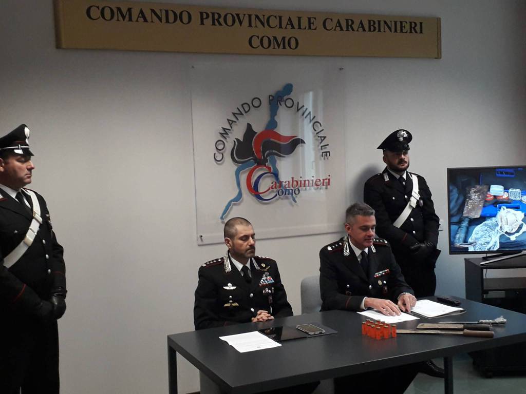 carabinieri arrestato spacciatori droga per delitto bosco locate varesino