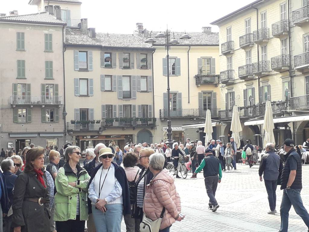 Como si riempie per la Pasqua 2018: turisti e pienone ovunque