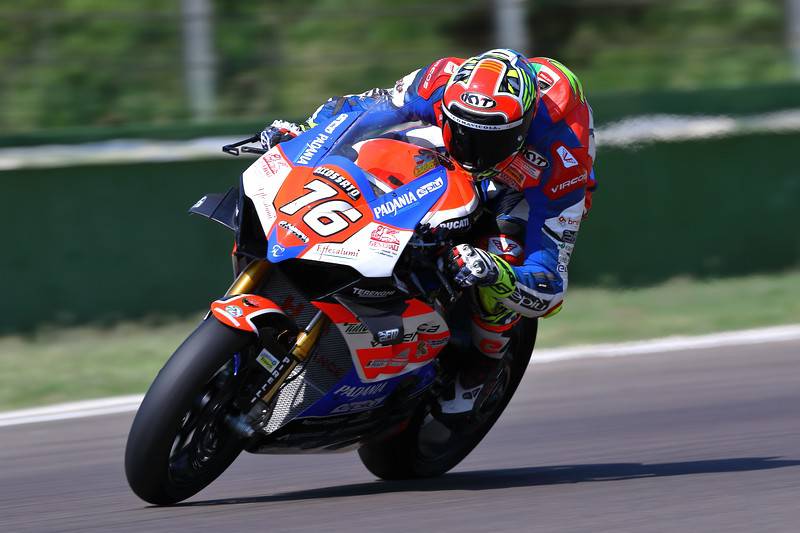 civ superbike imola team motocorsa, podio per russo