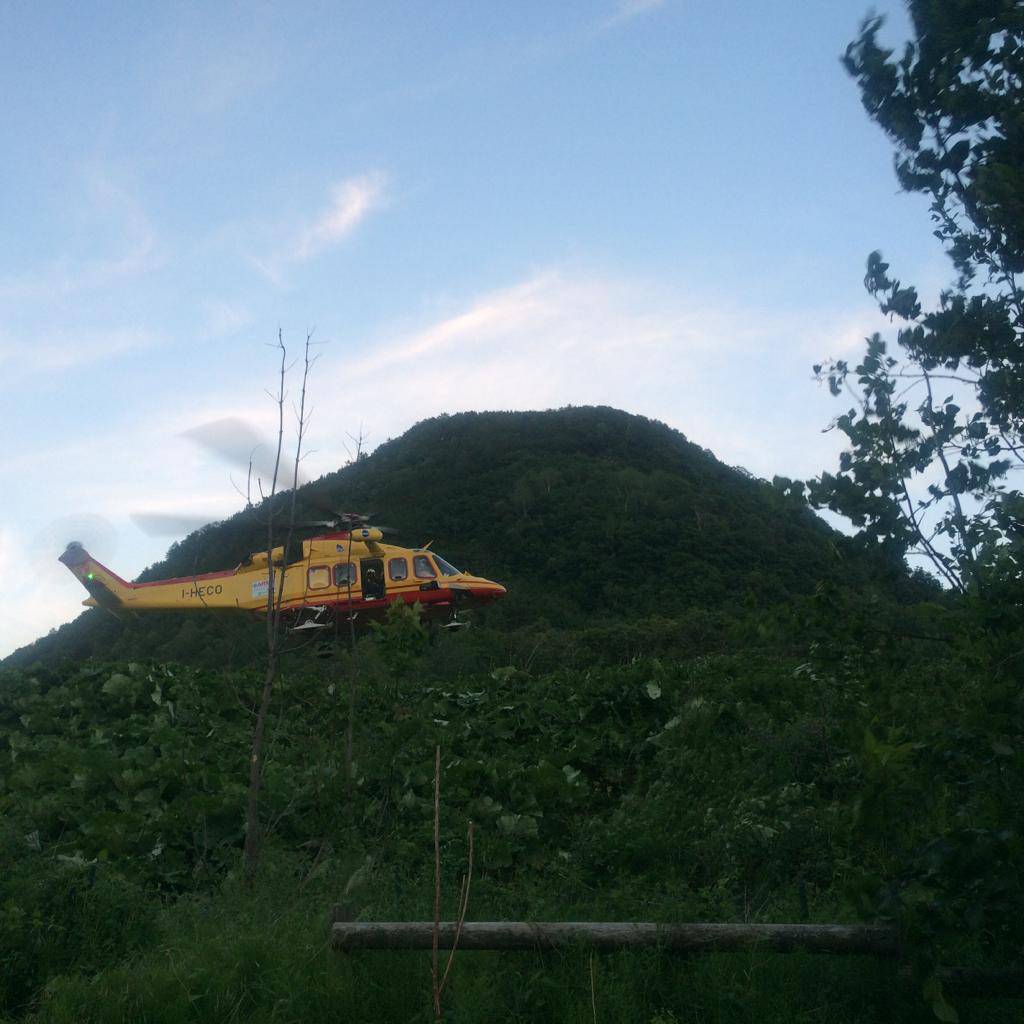 turista australiano annegato fiume sopra gravedona soccorsi elicottero e soccorso alpino