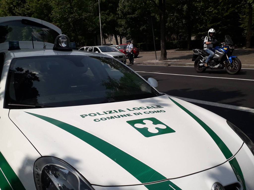 polizia locale di como controllo strade telelaser velocità