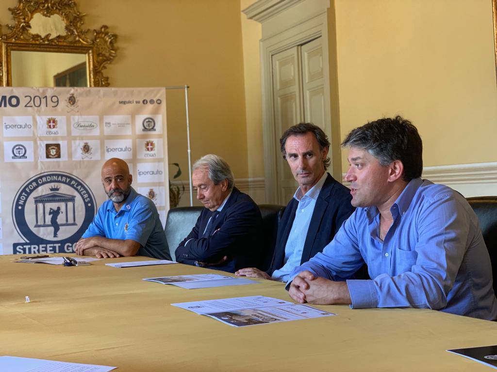 como presentaziuone street golf di domenica locandina organizzatori comune assessore