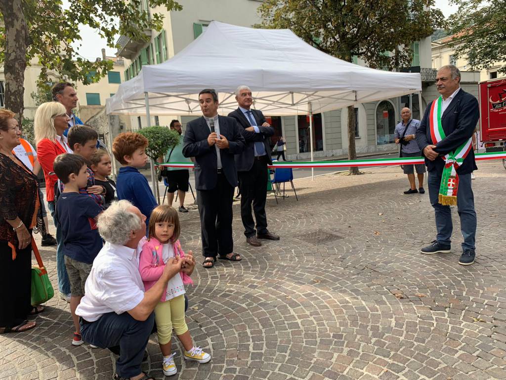 Fiera zootecnica Sant'Abbondio a Como, inaugurazione con sindaco e capi bestiame