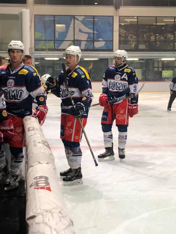 hockey como prima amichevole della stagione a Baselga di pinè