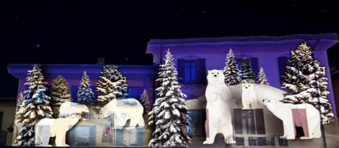 In piazza Mazzini a Como ecco il Villaggio degli Orsi