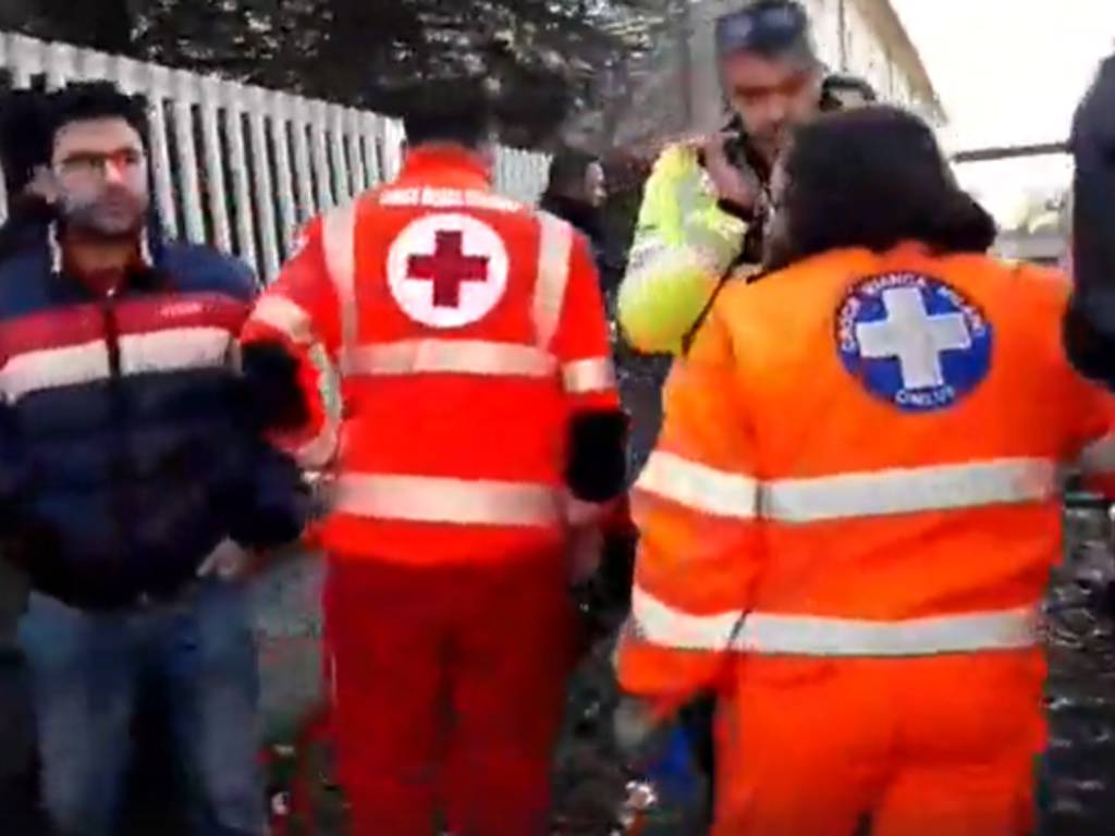 incidente mortale cantù via ginevrina da fossano elisoccorso sul posto ambulanza e luogo