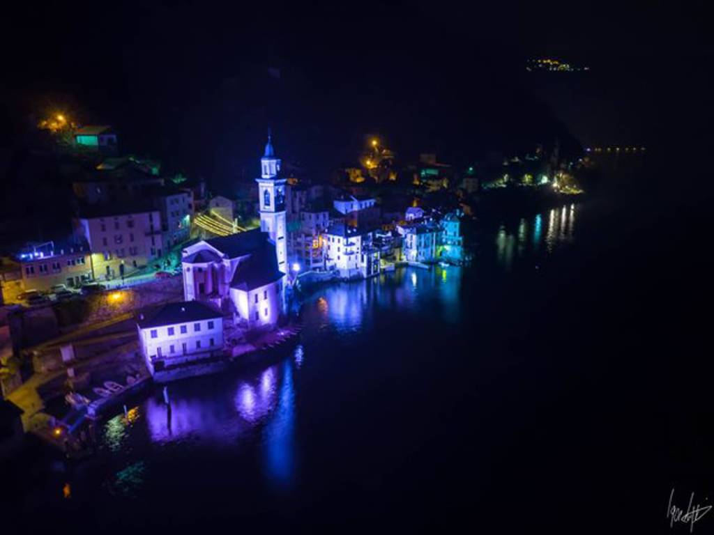 le luci di natale nei borghi di argegno, brienno, bellagio