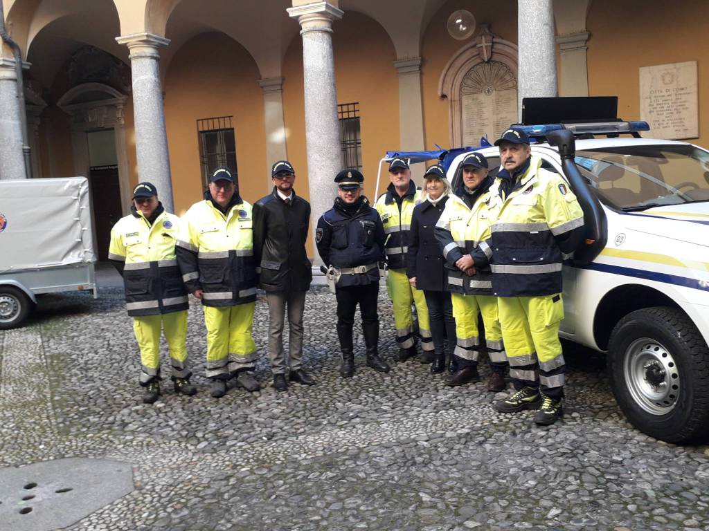 nuovo mezzo pick up protezione civile como presentazione