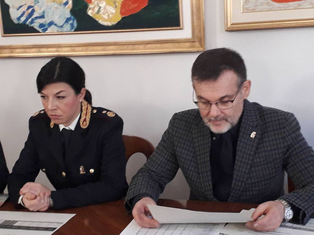 polizia como presenta bilancio attività 2019 questore de angelis