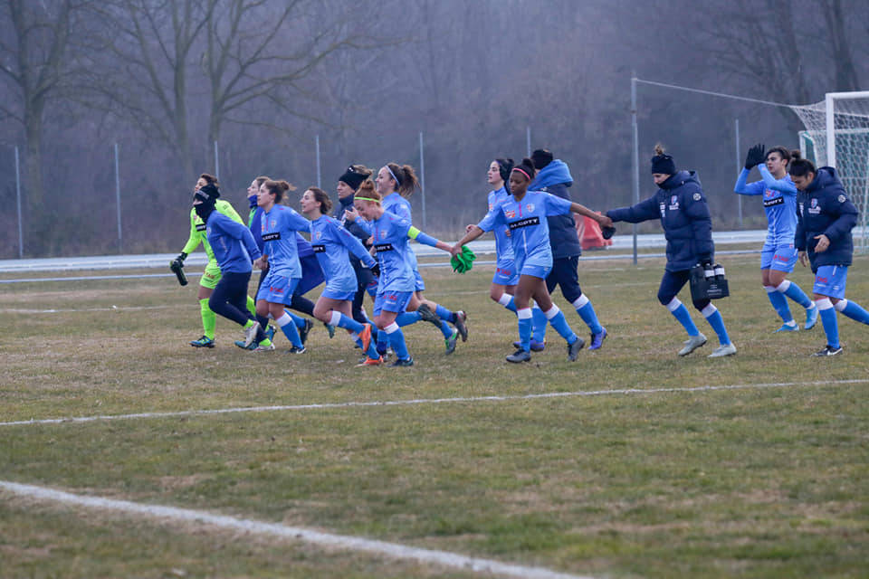 acf como esultanza ragazze paRTITA CONTRO CANELLI COPPA ITALIA