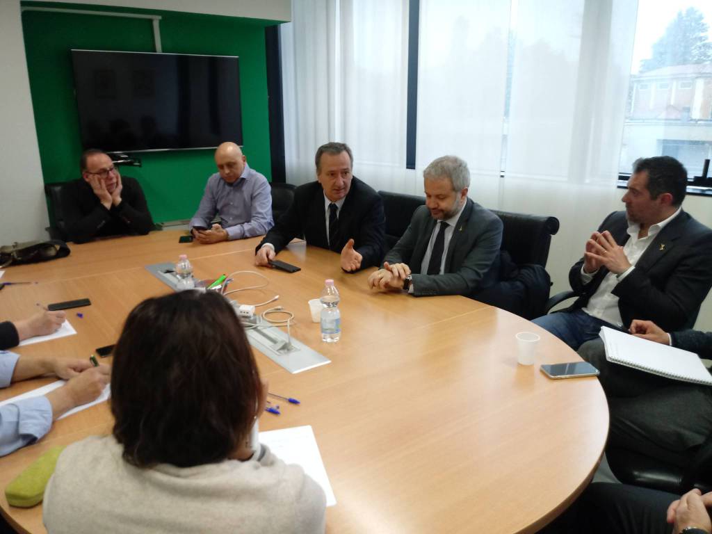 incontro confesercenti como oggi sede con rappresentanti della lega per emergenza virus