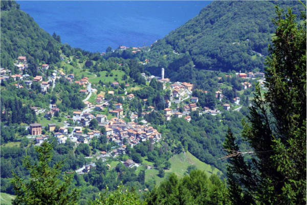 dizzasco casa di riposo sacro cuore e sindaco aldo riva