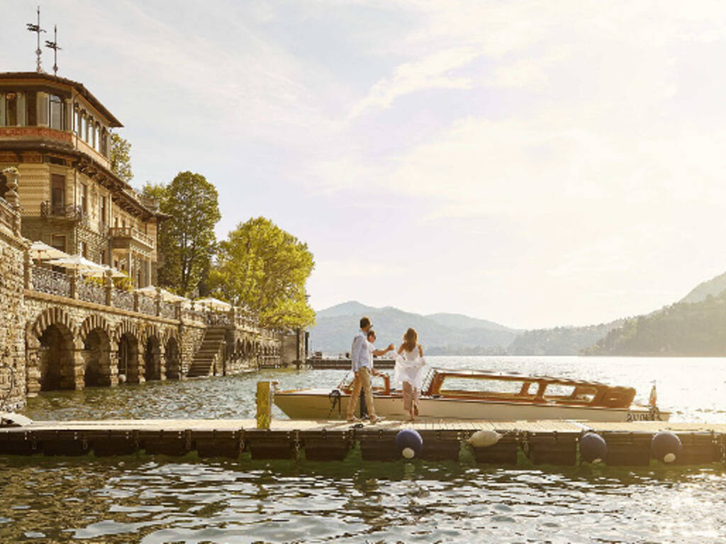 hotel lusso lago di como