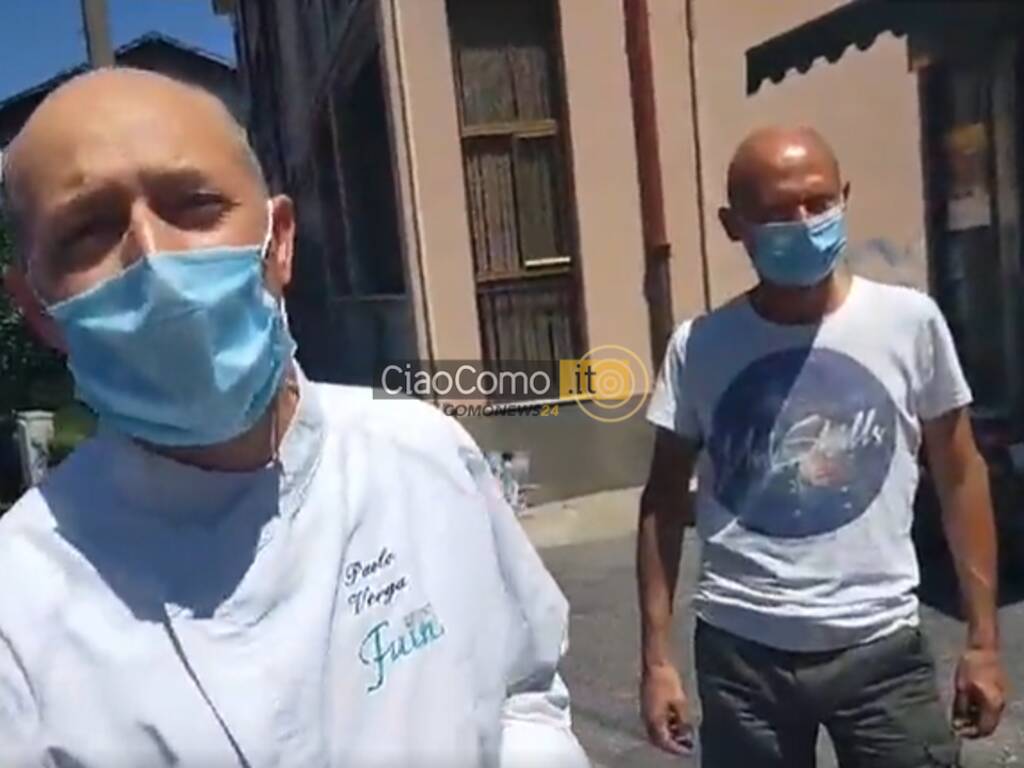 protesta commercianti lavori di via muggiò strada chiusa pochi clienti